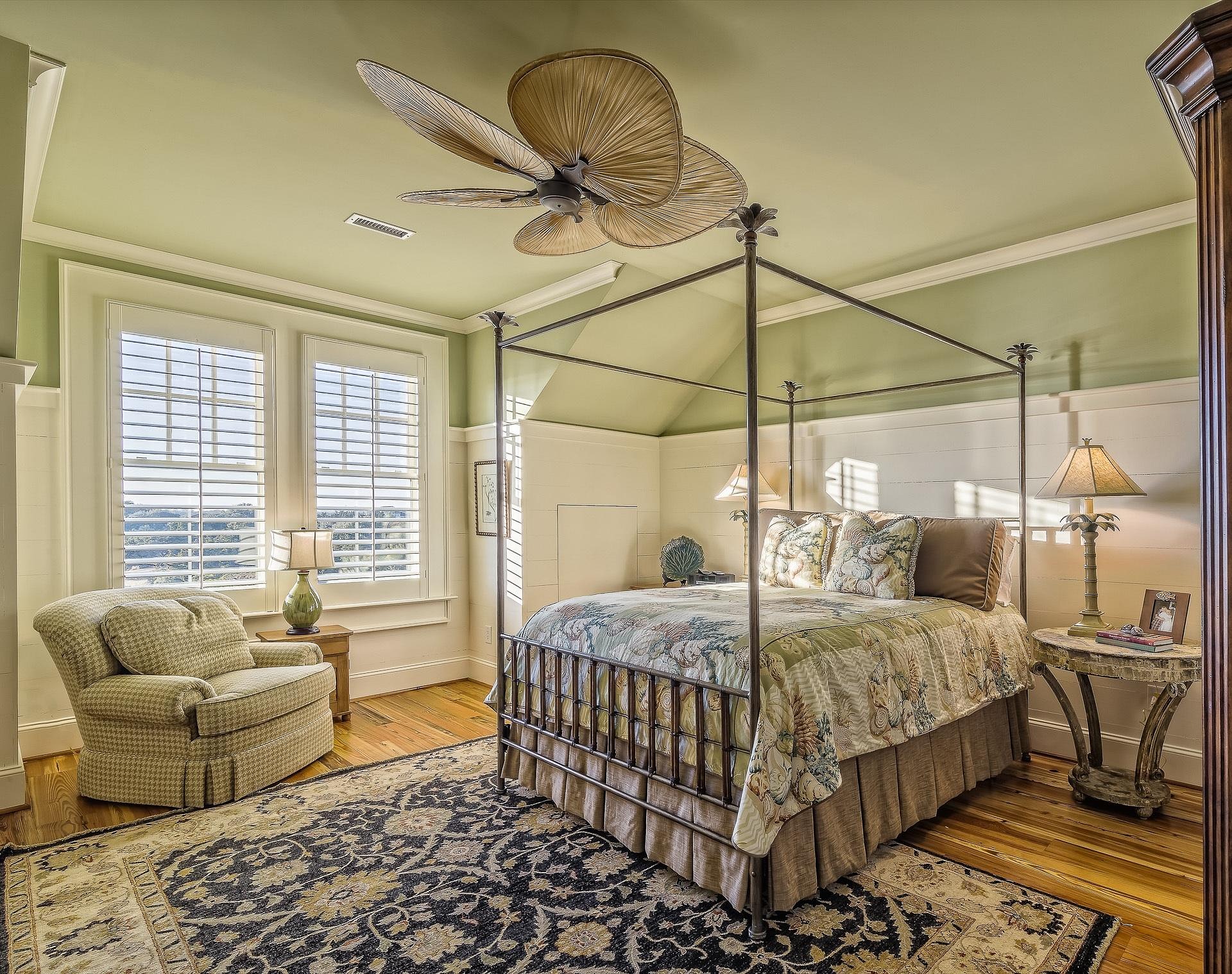Bedroom essential cleaning  (2 bedroom)